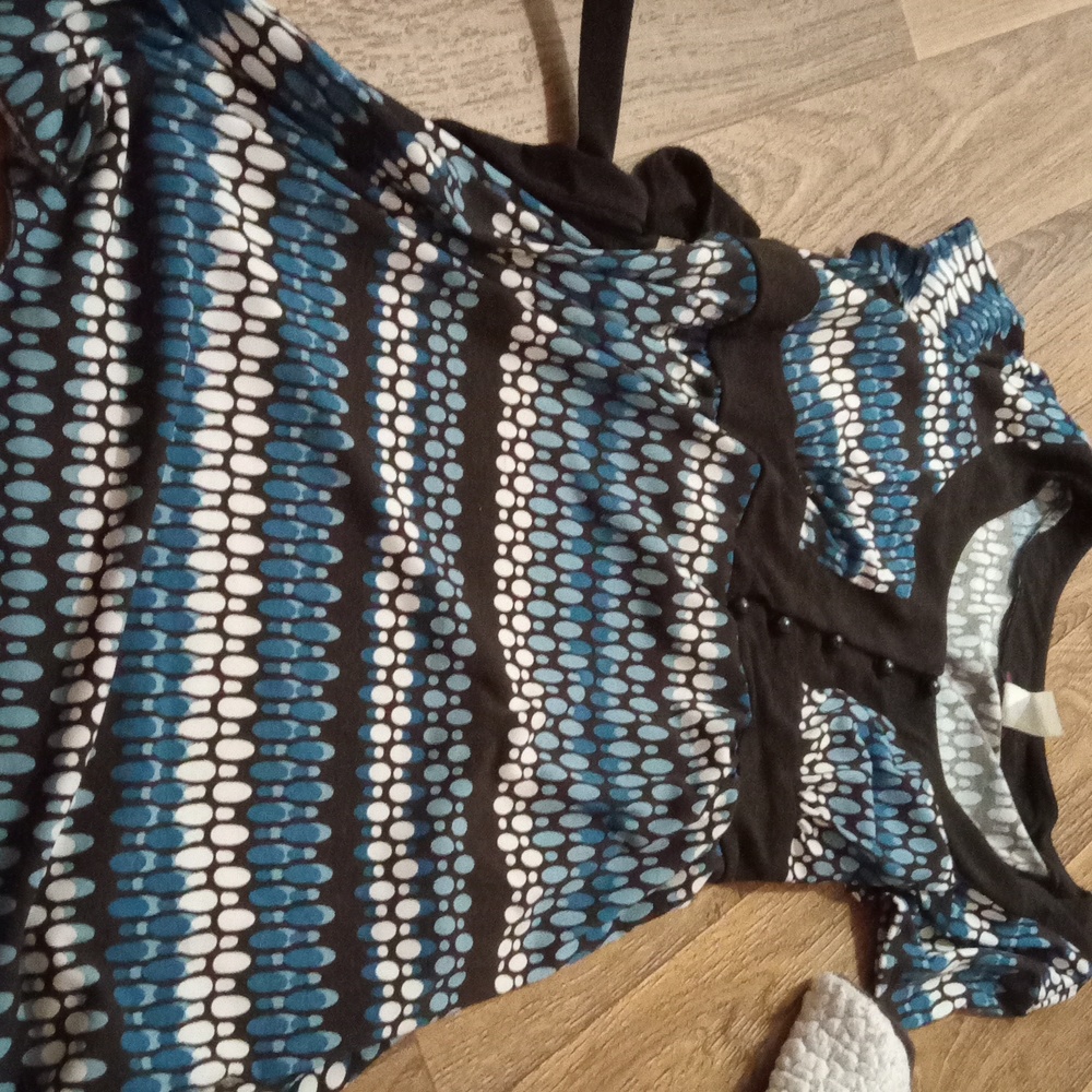 Beautiful early 2000 blouse EXCELLENT CONDITION